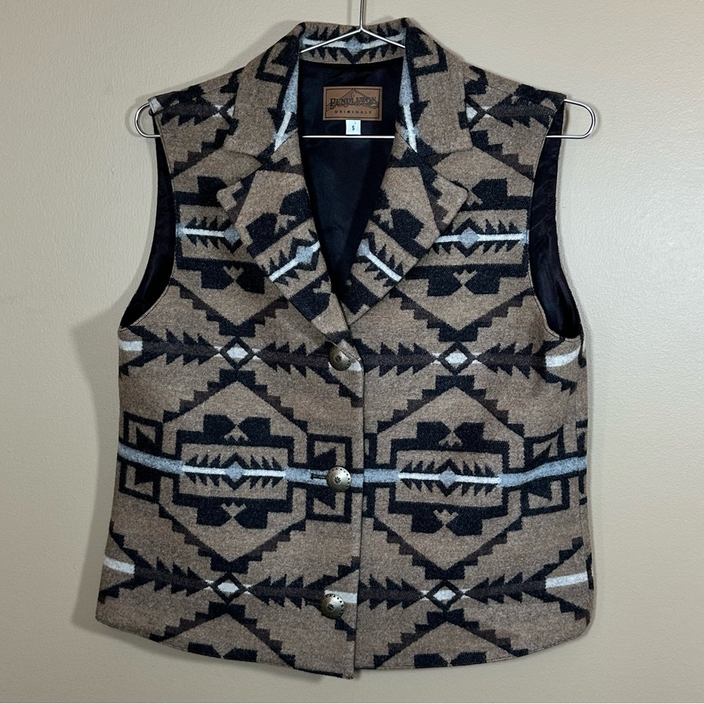 Pendleton 100% Virgin Wool Three Button Collared Vest; Western/Southwestern Look